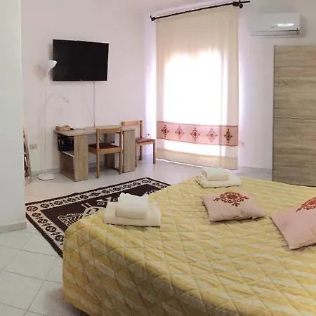 Sardinia Climbing House Bed & Breakfast *