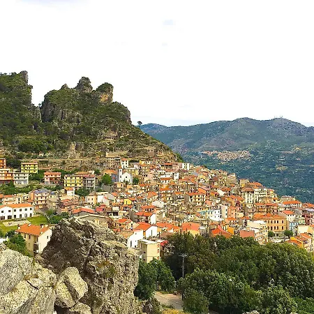 Sardinia Climbing House Bed & Breakfast